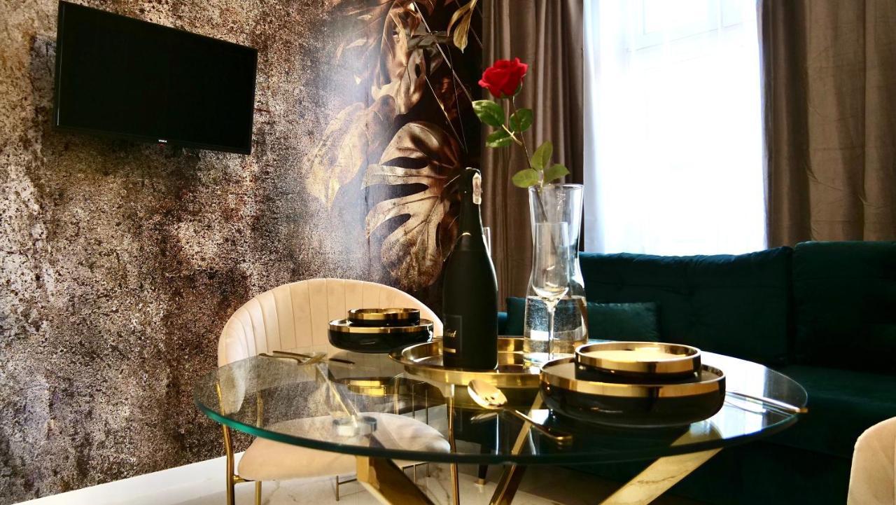 Art Apartments Warszawska 21 Katowice Kültér fotó